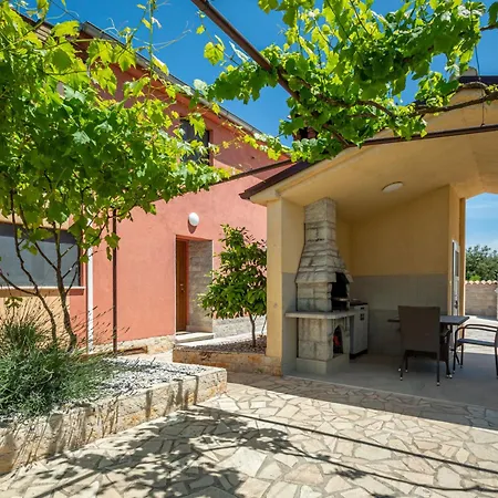 Nyaraló Aleksandra By Interhome *